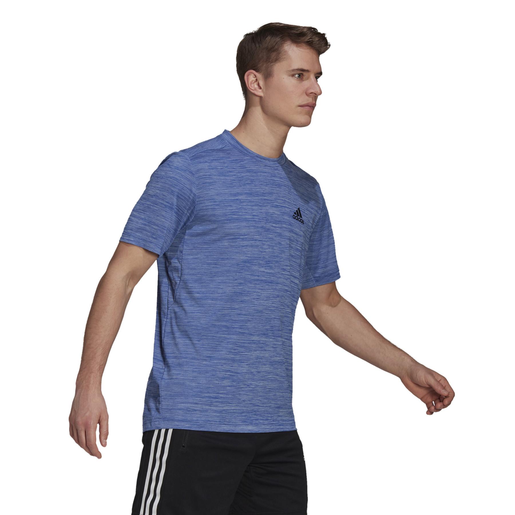Camiseta elástica adidas Aeroready Designed To Move Sport