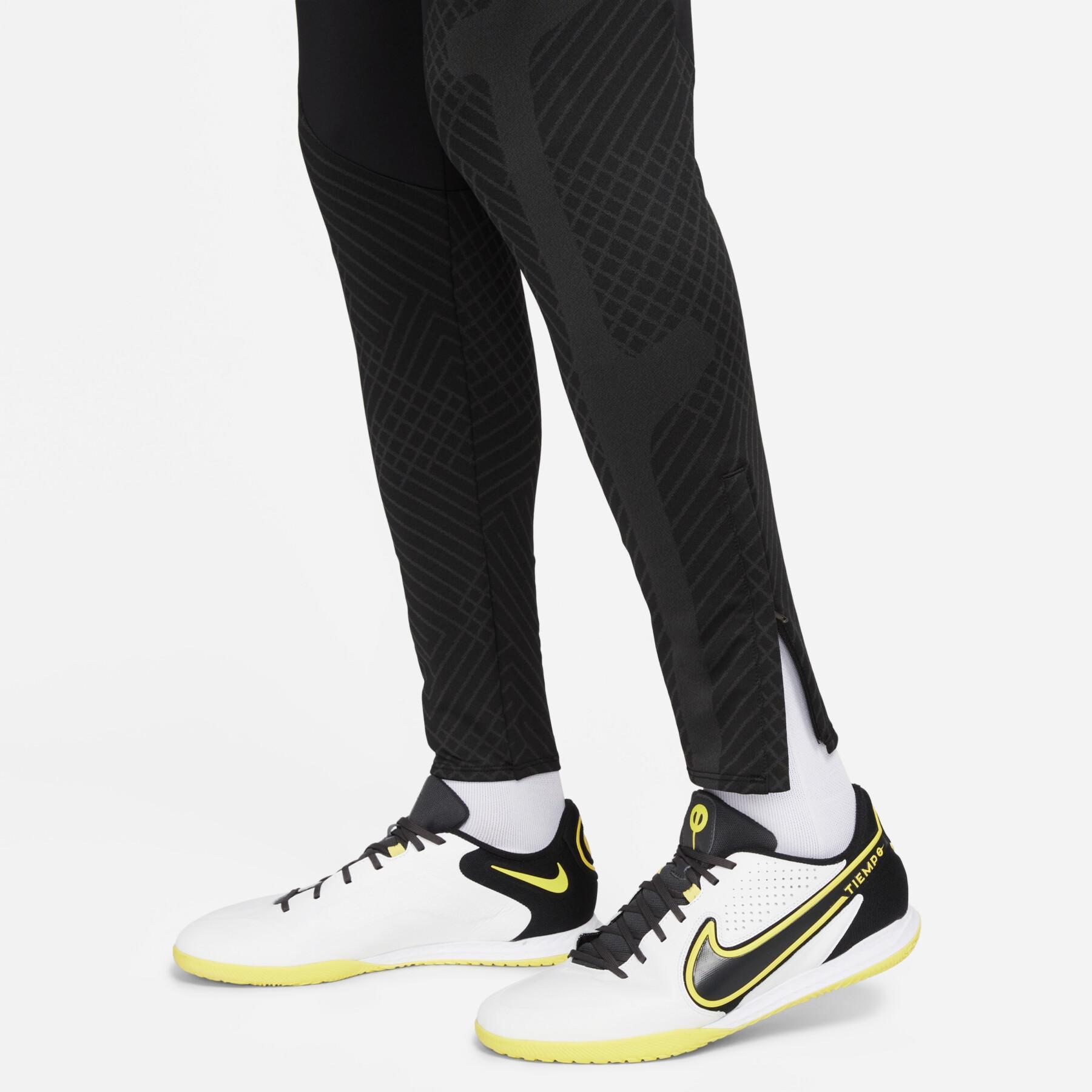 Pantalón Nike Dri Fit Strike