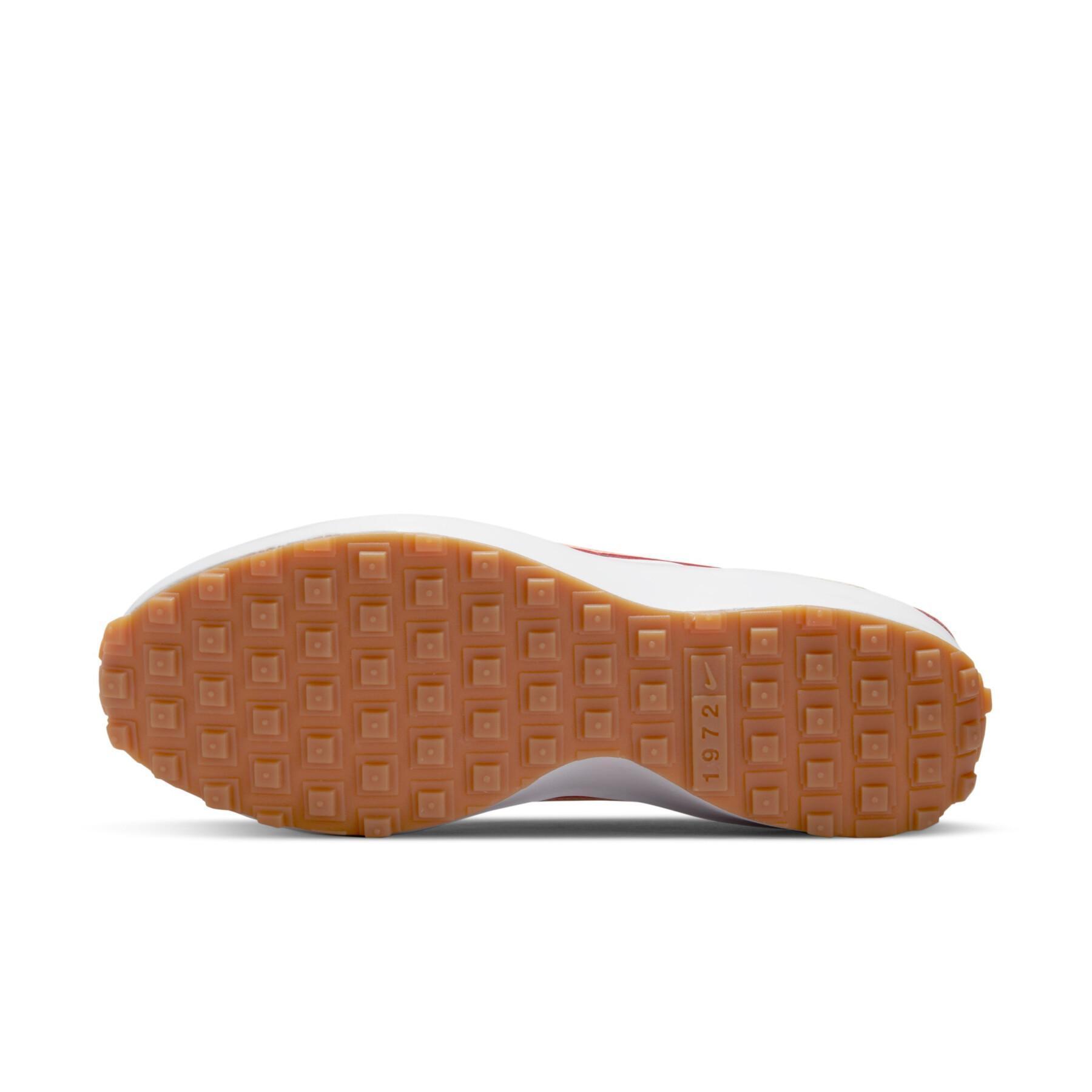 Zapatillas de deporte para mujeres Nike Waffle Debut