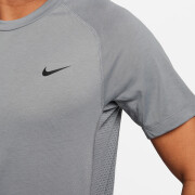 Camiseta Nike Flex Rep